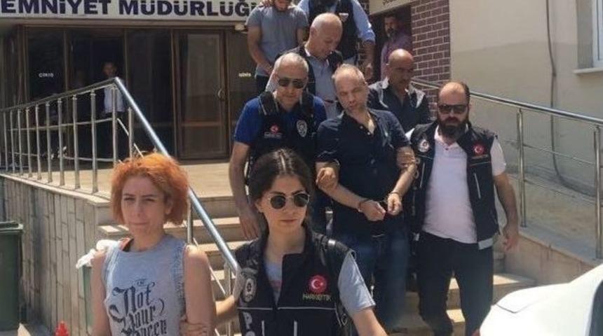 Uyuşturucu Satıcılarına Şafak Baskını: 4 G&ouml;zaltı