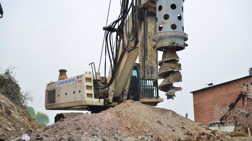 Mollaarap&rsquo;ta Fore Kazık &Ccedil;alışmaları Hız Kazandı