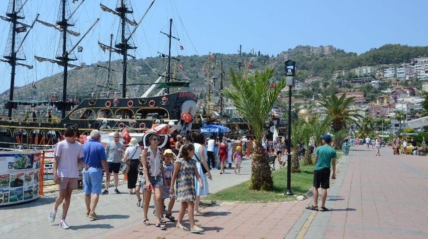 Alanya&rsquo;da &Uuml;cretsiz Wi-fi D&ouml;nemi Başladı