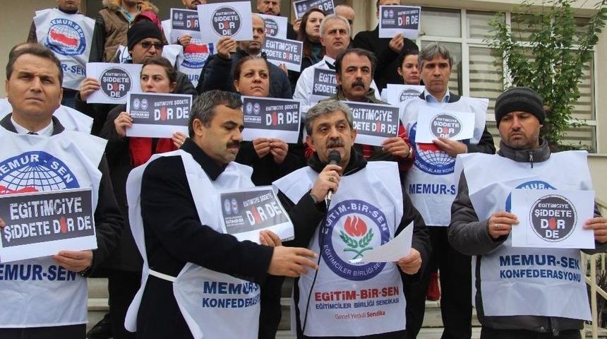 İzmir&rsquo;de Okul M&uuml;d&uuml;r&uuml;n&uuml;n &Ouml;ld&uuml;r&uuml;lmesine Tepki