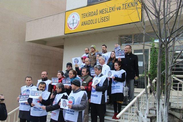 İzmir’de Okul Müdürünün Öldürülmesine Tepki