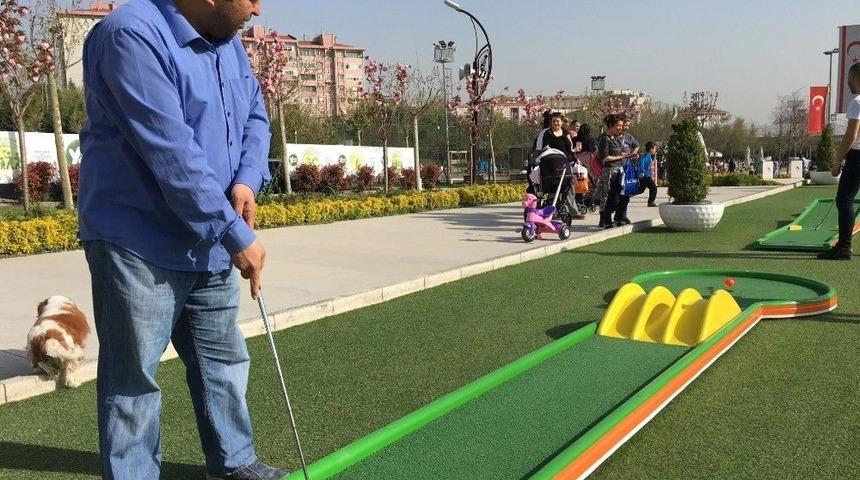 Yaşam Vadisi&rsquo;nde Mini Golf Zamanı