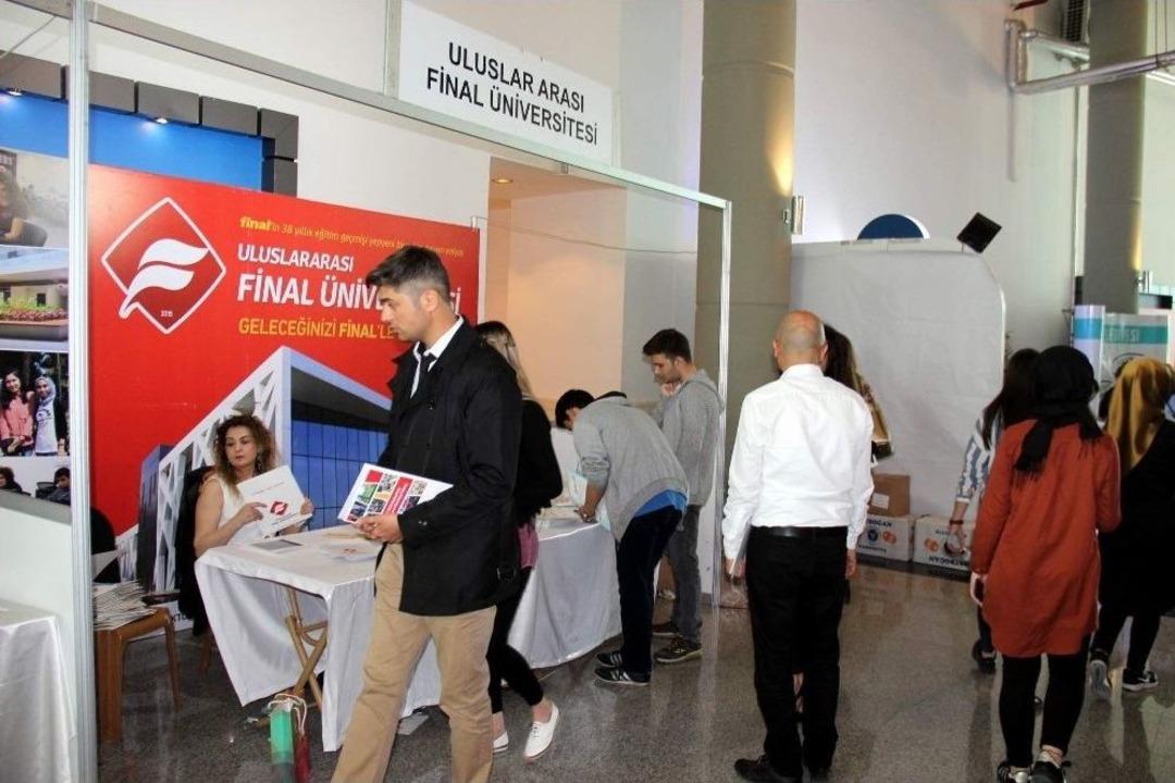 Bu &Uuml;niversiteyi Tercih Eden İşsiz Kalmıyor