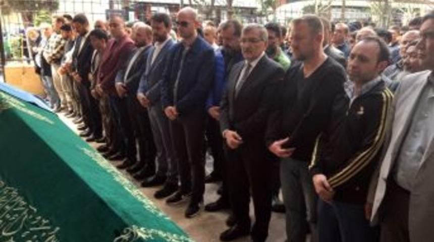 Marmaray&rsquo;da İntihar Eden Gen&ccedil; Son Yolculuğuna Uğurlandı