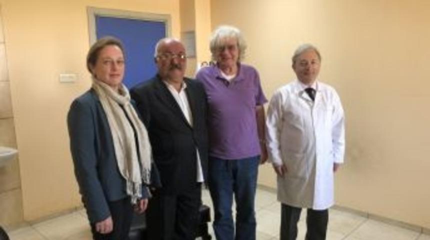 Bedenini Kadavra Olarak &Uuml;niversiteye Bağışladı