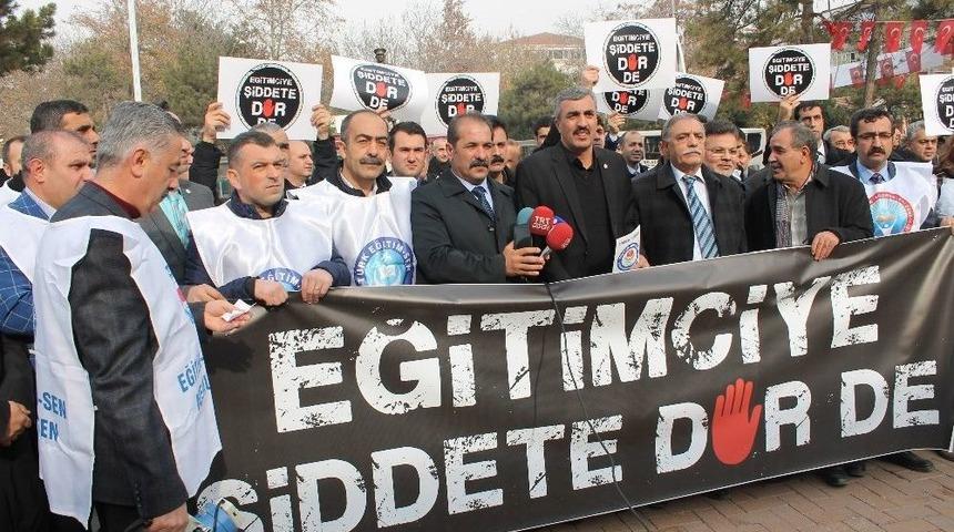 Elazığ&rsquo;daki Sendikalardan Eğitimde Şiddete Ortak Tepki