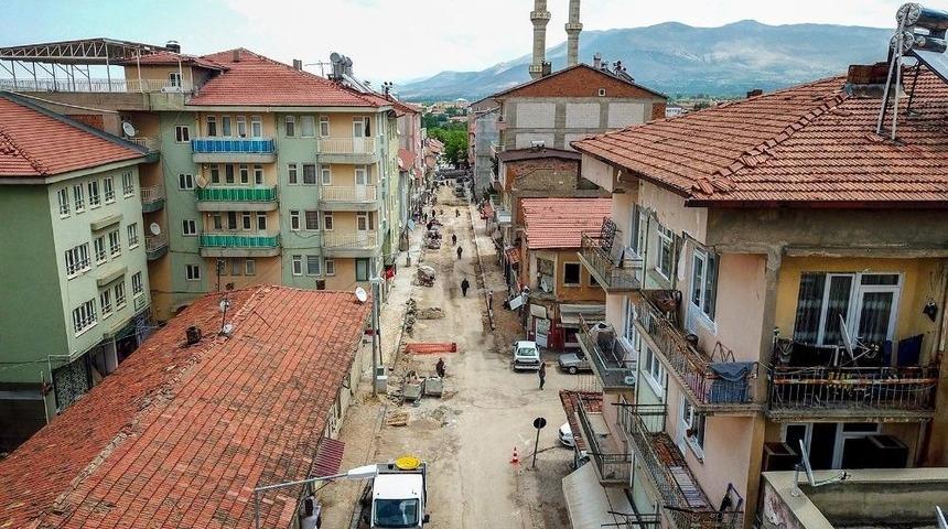 B&uuml;y&uuml;kşehir Belediyesi Doğanşehir&rsquo;de &Uuml;st Yapı &Ccedil;alışmalarına Başladı