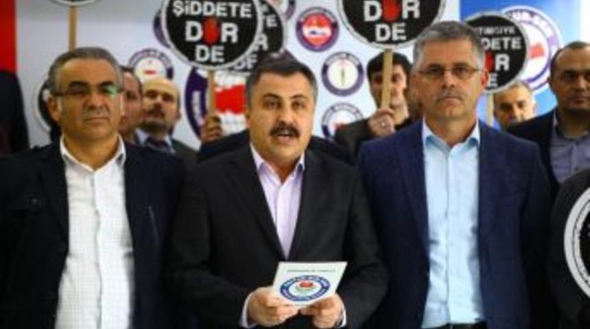 Eğitim Bir-sen Giresun Şube Başkanı &Ouml;z:&rdquo; Geleceğimizi Hedef Alan Şiddeti Lanetliyor, Yetkilileri Tedbir Almaya Davet Ediyoruz&rdquo;