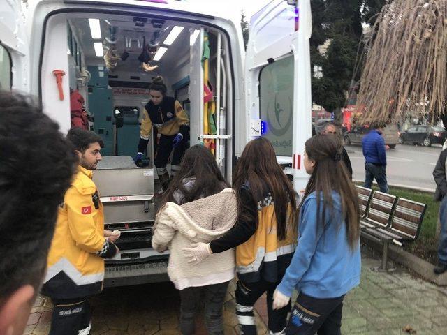 Kazayı Yara Almadan Atlatan Genç Kız Sinir Krizi Geçirdi