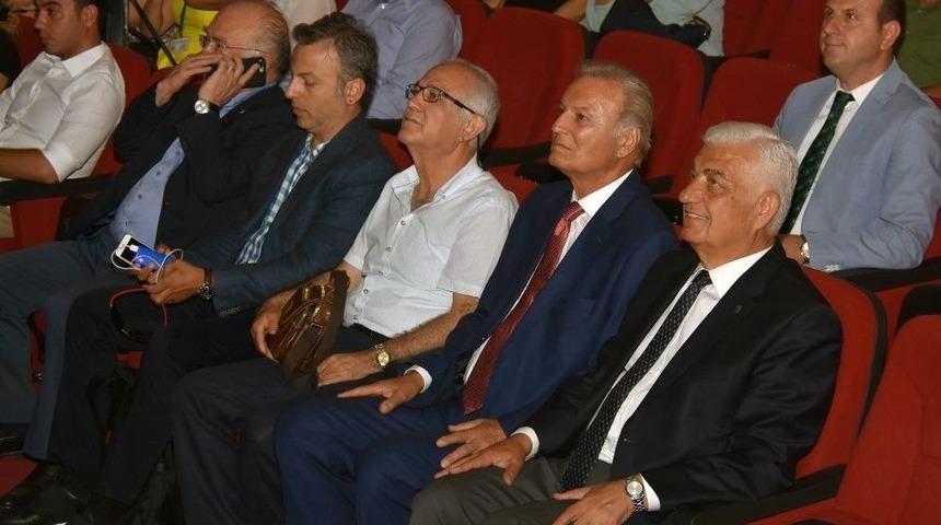 B&uuml;y&uuml;kşehirden &Ccedil;evre G&uuml;n&uuml;&rsquo;nde &lsquo;doğa Ve İnsan&rsquo; Paneli