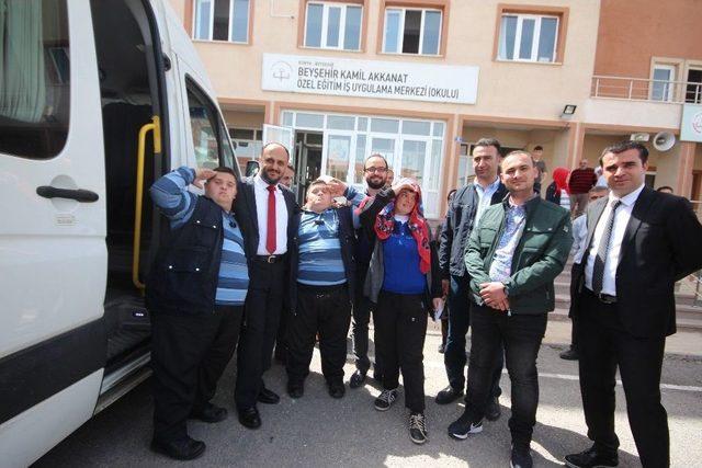 Okulları Ziyaret Eden Özaltun’dan Öğrencilere Müjde