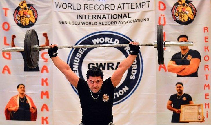 Tolga Çakmak’tan 7 Ton 60 Kilogramlık Rekor G2