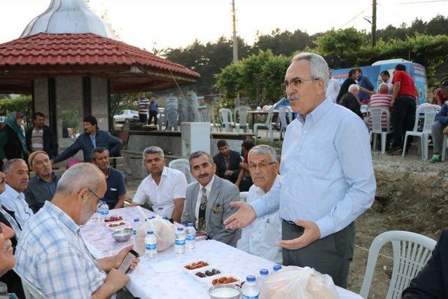 Milletvekili Aydın, Vatandaşlarla Kaş’ta Buluştu