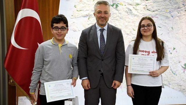 İhlas Koleji Türkiye İkincisi