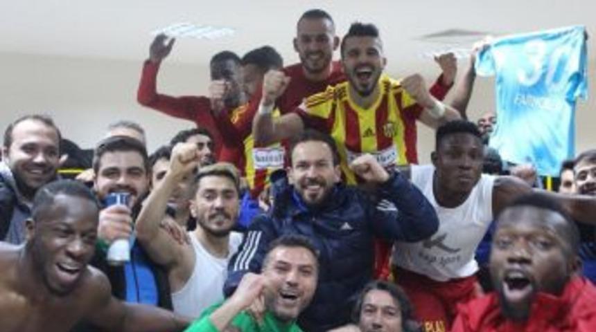 Malatya&rsquo;da Galatasaray Galibiyetinin Sevinci S&uuml;r&uuml;yor