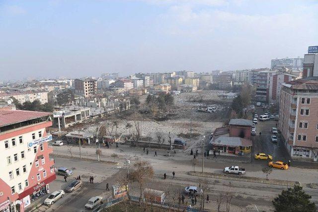 Kent Meydanı Yapılacak Alan Gün Yüzüne Çıktı