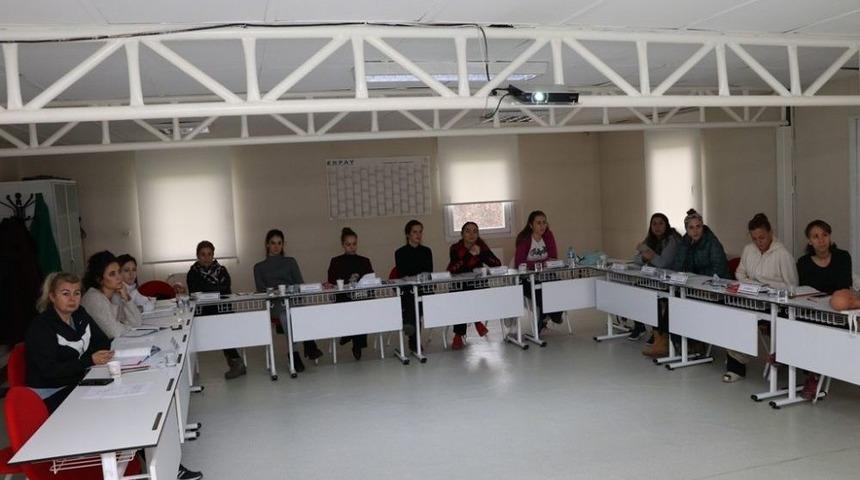 Büyükşehir’den Antrenörlere İlk Yardım Eğitimi Verdi