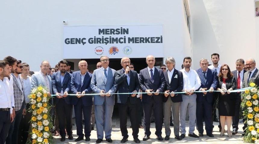 Elvan: "iş Arayan Değil, İş Veren Gençler Yetiştirmek İstiyoruz"