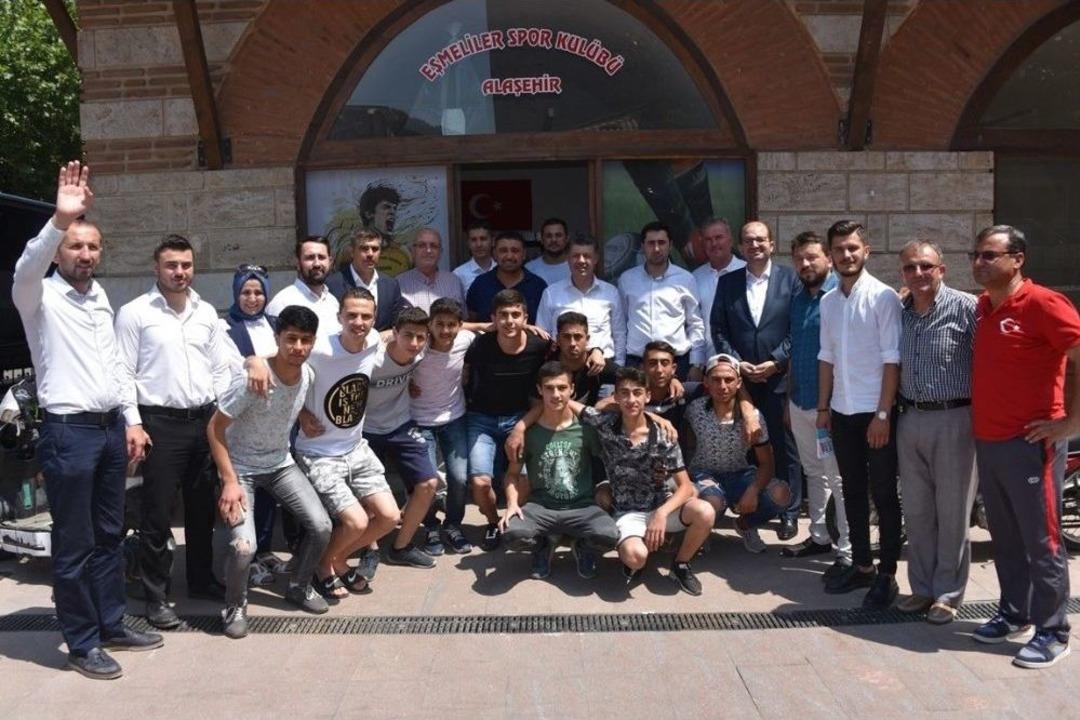 &Ouml;zkan: "yapamayacağımız Hi&ccedil;bir Şeyin S&ouml;z&uuml;n&uuml; Vermedik"