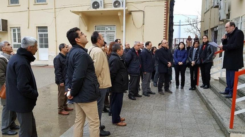 Nazilli&rsquo;de &Ouml;ğretmenlerden &lsquo;şiddete Hayır&rsquo; A&ccedil;ıklaması