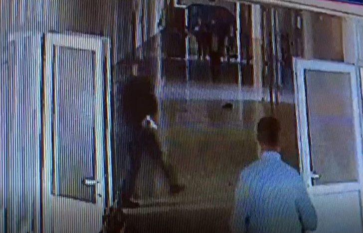 Dehşetin Yaşandığı Okulda, Geçici Müdür İle Eğitime İki Gün Sonra Başlandı G1