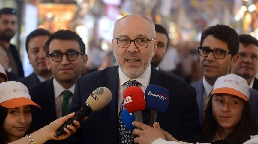 Okulda &Ouml;ğrendikleri İngilizcenin Pratiğini Kapalı&ccedil;arşı&rsquo;da Yapacaklar