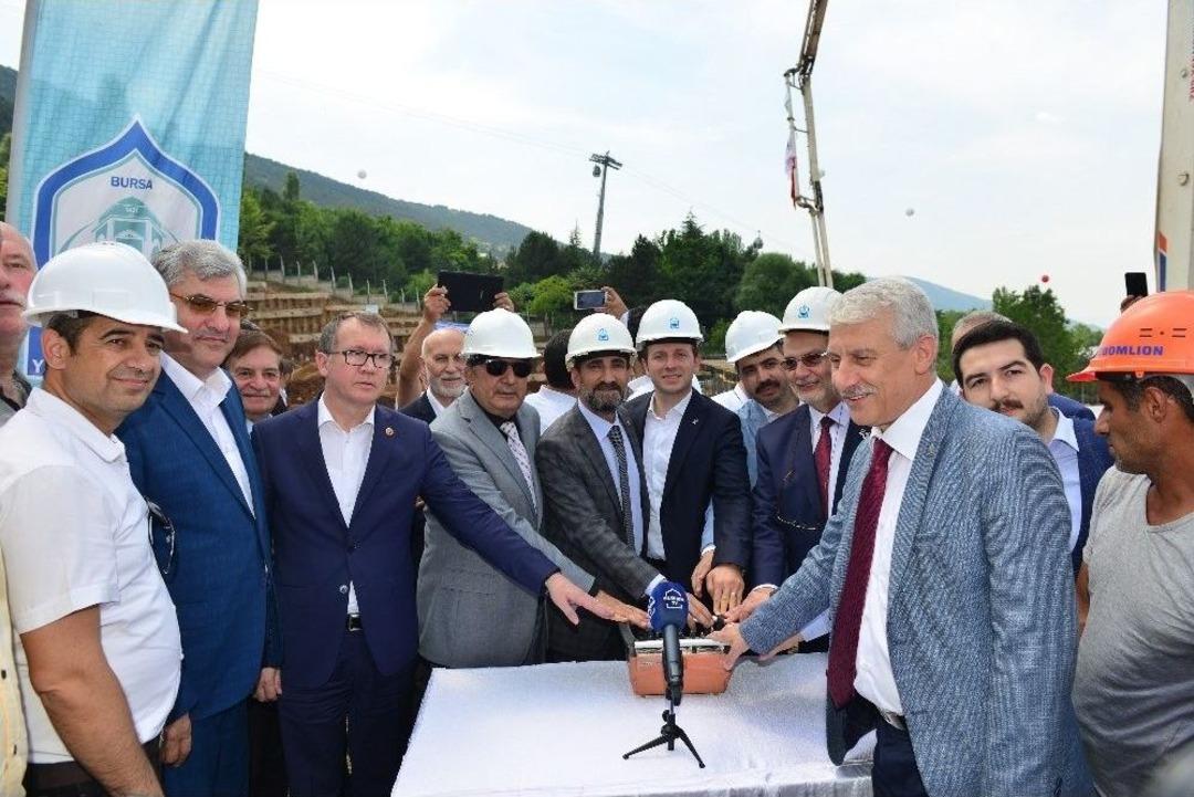 Piremir&rsquo;e Modern Pazar Yeri