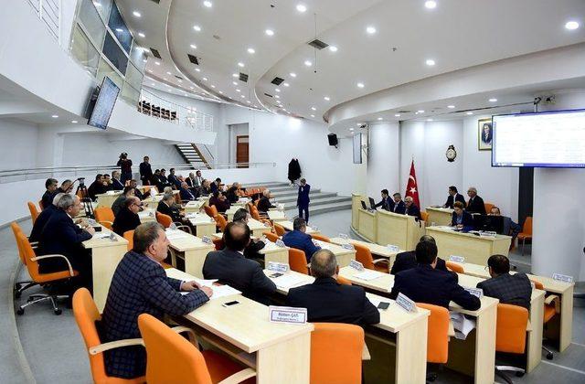 Büyükşehir Meclisi Aralık Ayı Toplantısı Devam Ediyor