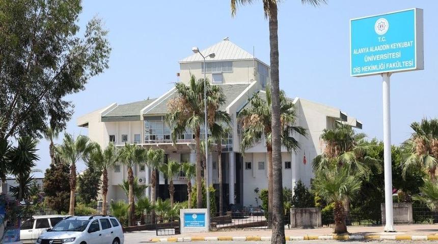 Alk&uuml; Tıp Ve Diş Hekimliği Fak&uuml;ltesi&rsquo;ne Yoğun İlgi