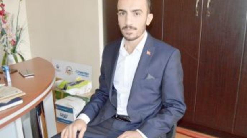 Ak Parti Besni Gen&ccedil;lik Kolları Başkanı Ferhat &Ouml;zt&uuml;rk Oldu