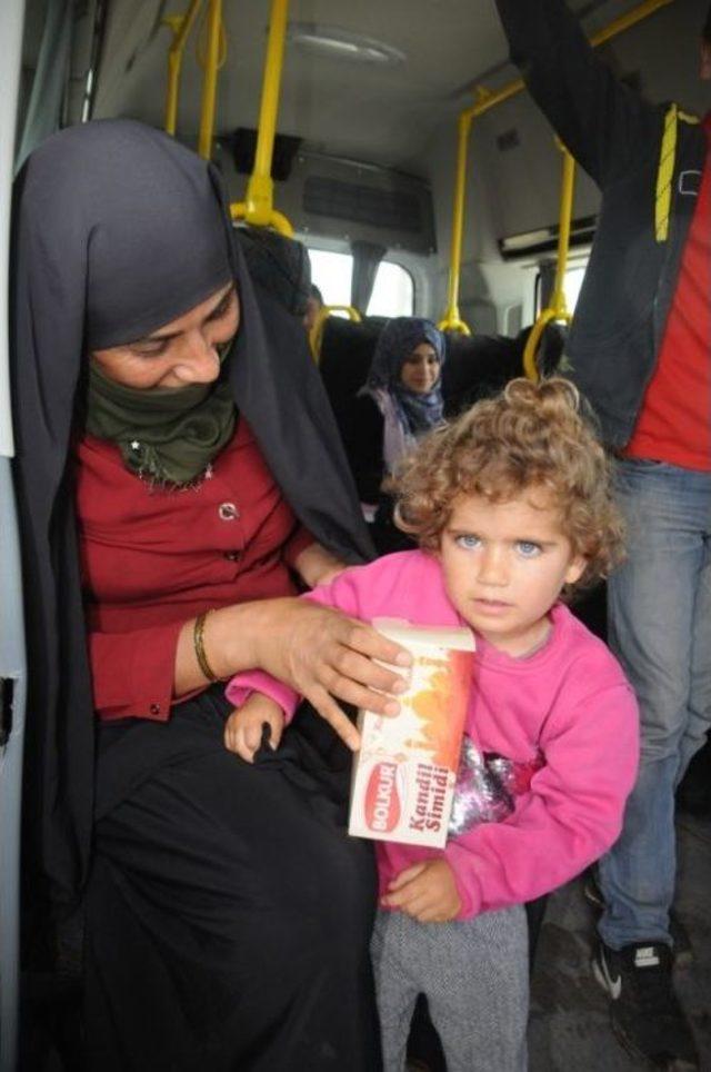 Cizre Emniyeti&rsquo;nden Vatandaşa Kandil Simidi 2