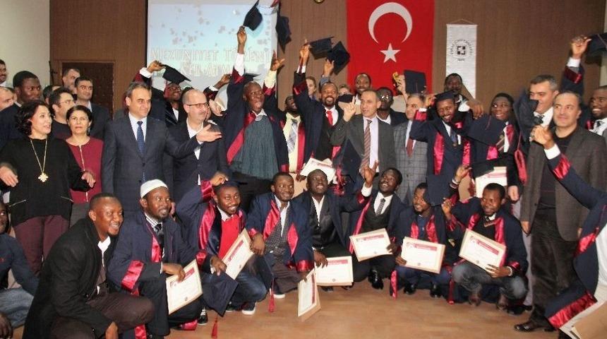 Ganalı Öğretmen Adayları Mezun Oldu