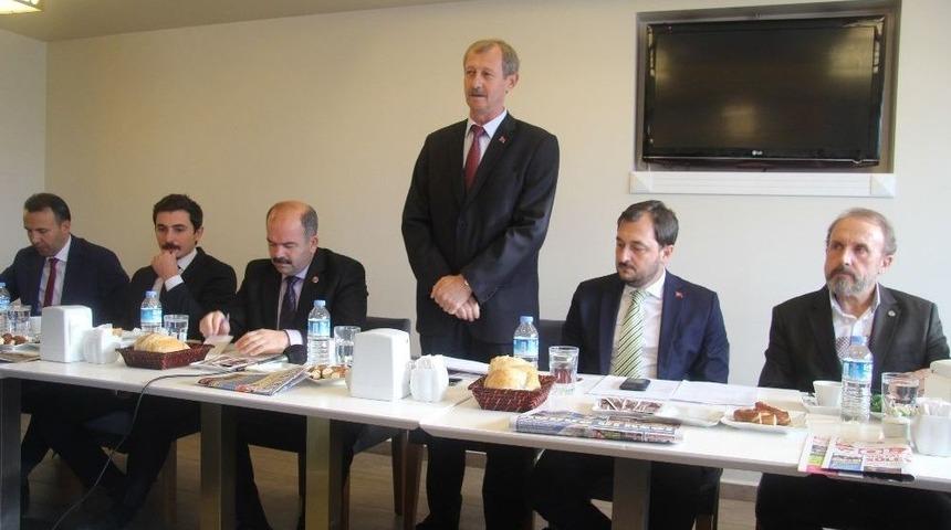 Ak Parti Süleymanpaşa İlçe Başkanlığı Yeni Görev Dağılımını Yaptı