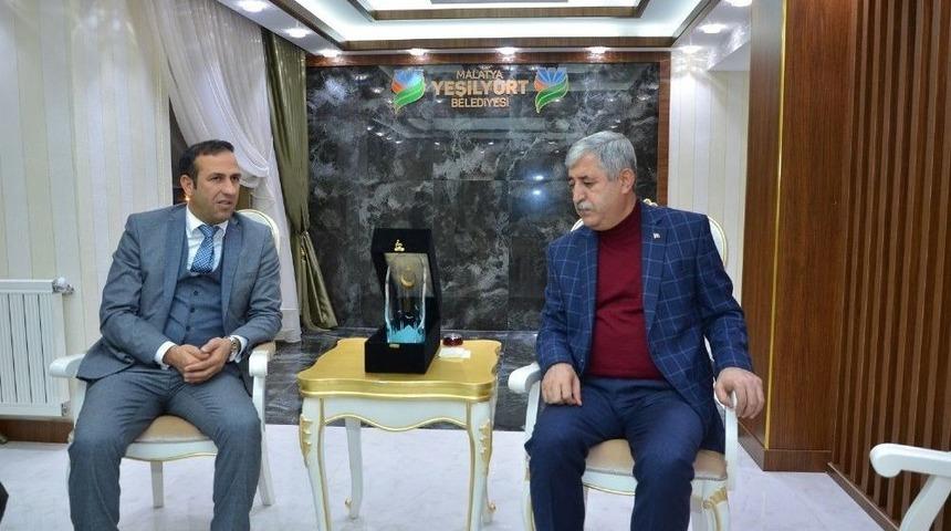 E.yeni Malatyaspor Y&ouml;netimini Ağırlayan Başkan Polat: