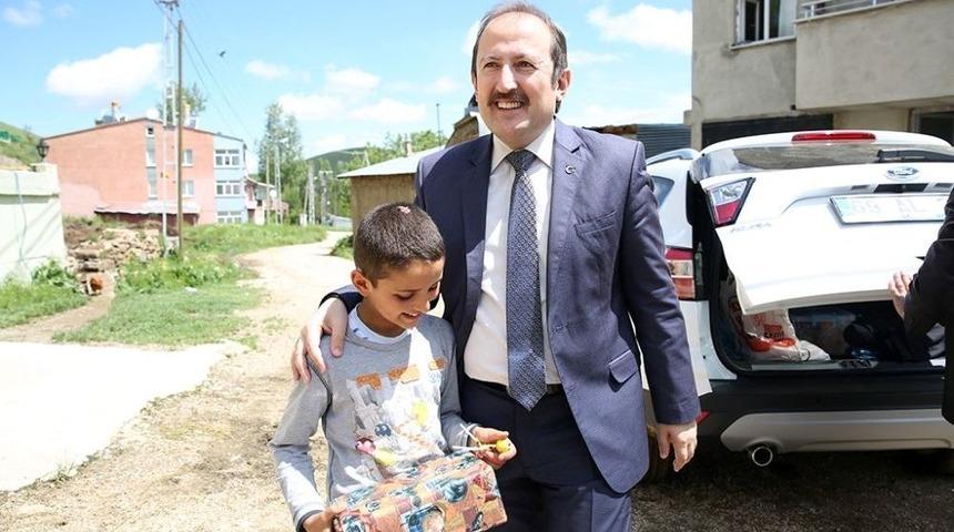 Vali Pehlivan Aşağı Kışlak, Göldere Ve Yeniköy Köylerini Ziyaret Etti