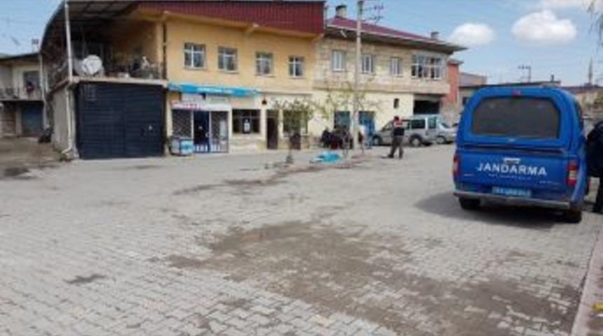 Niğde&rsquo;deki Aldatma Cinayetinde &Ouml;lenler Toprağa Verildi