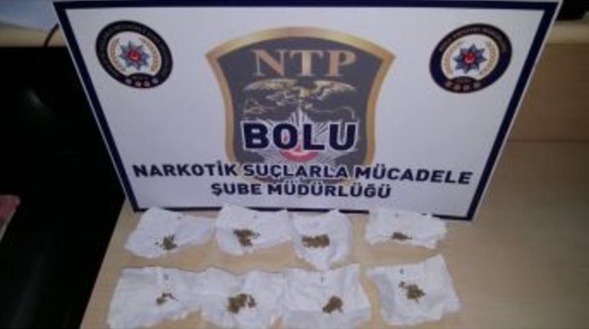 Uyuşturucu Haplarla Yakalanan Şahıs Adliyeye Sevk Edildi