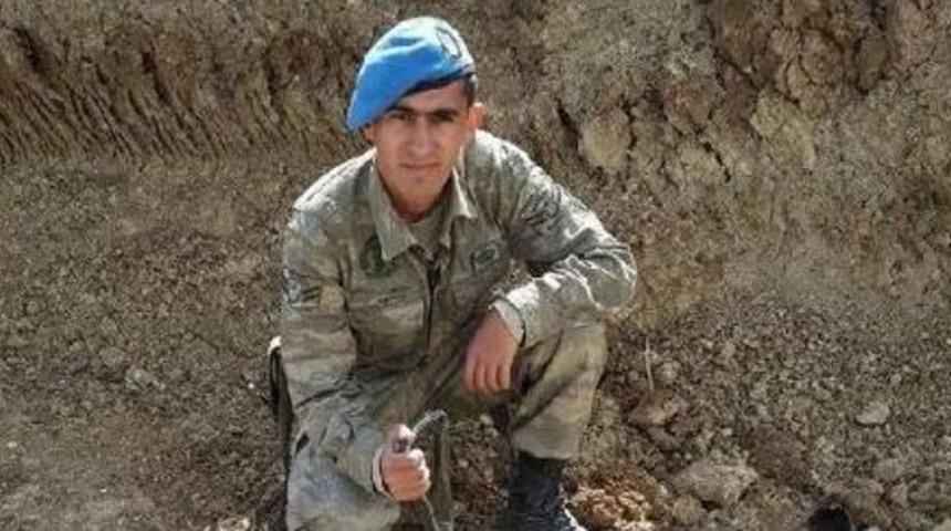 Turgutlulu Şehidin Adı Gen&ccedil;lik Merkezinde Yaşatılacak