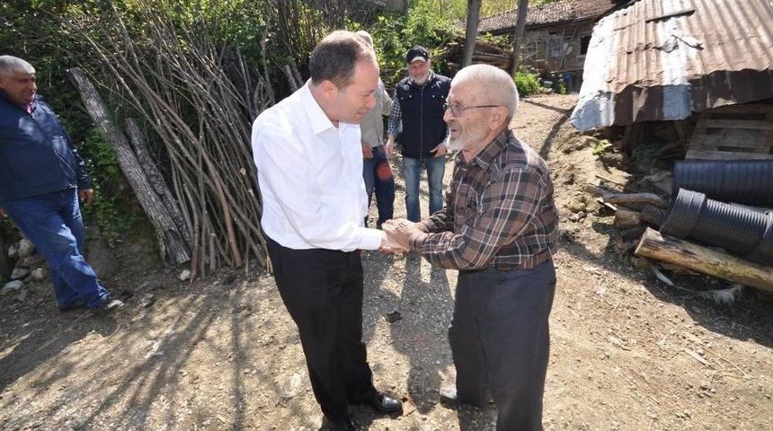 Başkan Kaya, &Ccedil;alışmaları İnceleyerek Vatandaşın Kandilini Kutladı