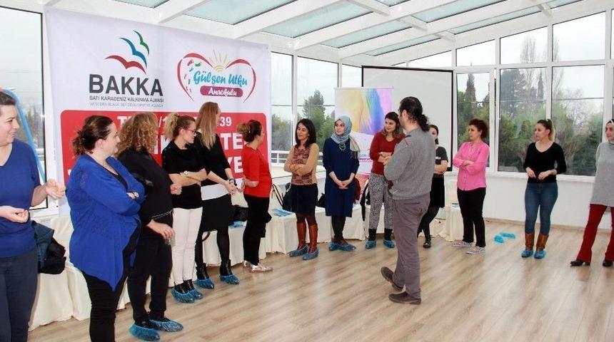 G&uuml;lşen Utku Anaokulu&rsquo;ndan &Ouml;ğretmenlere Etkili Masal Anlatma Eğitimi