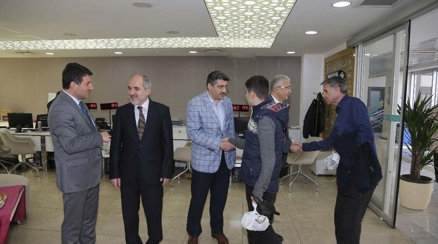 Beykoz Belediye &Ccedil;alışanları Mira&ccedil; Gecesi İ&ccedil;in Kandilleşti