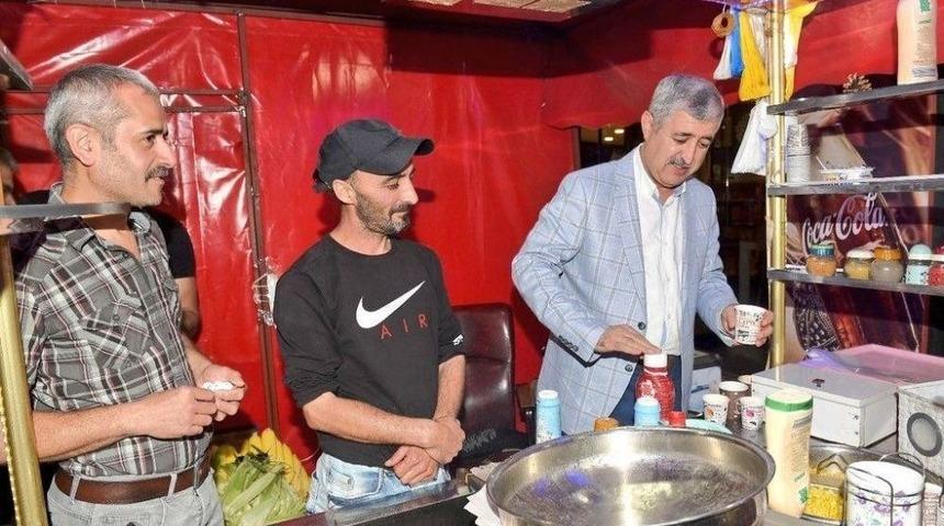 Başkan Polat Esnafları Ziyaret Etti