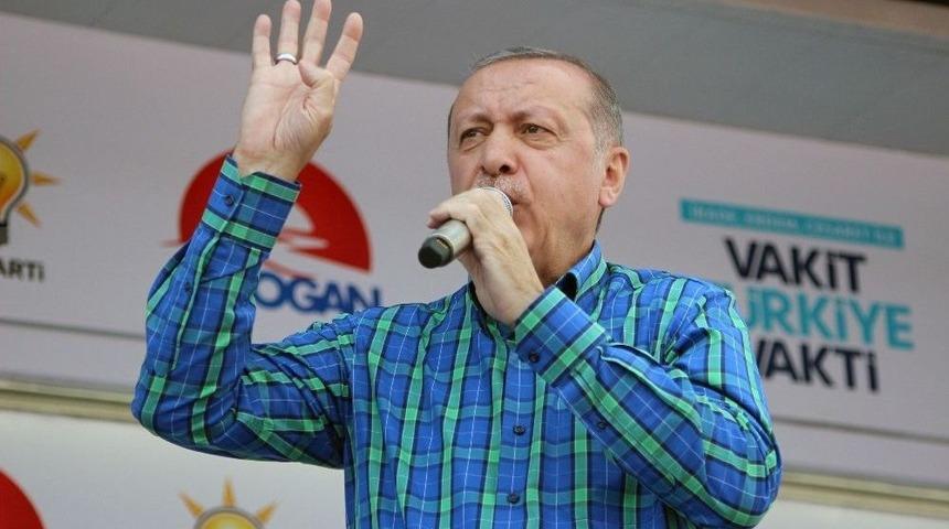 Cumhurbaşkanı Erdoğan: &ldquo;biz Yapacaklarımızı, Onlar Yıkacaklarını Anlatıyor&rdquo;