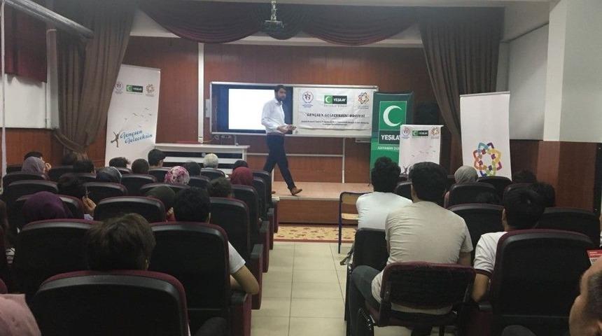 &Ouml;ğrencilere Teknoloji Ve Madde Bağımlılığı Anlatıldı