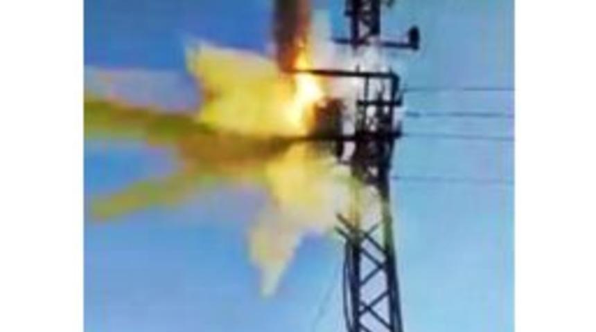 Elektrik Trafosu Bomba Gibi Patladı