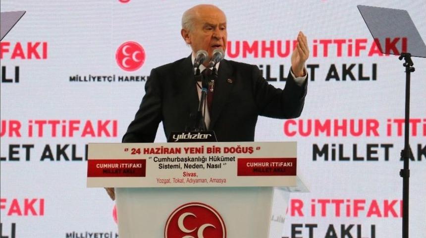 Bah&ccedil;eli: &ldquo;komutanımızın Apoletlerini S&ouml;kecek M&uuml;ptezel Hen&uuml;z Anasından Doğmamıştır&rdquo;