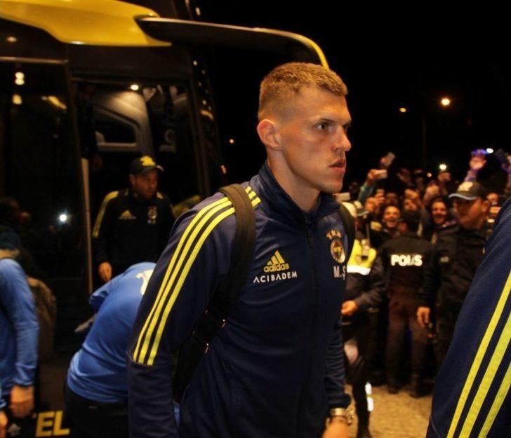 Fenerbahçe’ye Sivas’ta Coşkulu Karşılama G4