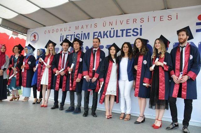 Omü İletişim Fakültesinde Mezuniyet Gururu