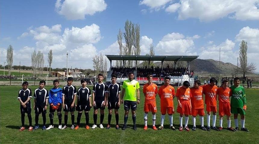 Acıg&ouml;l&rsquo;de Okullar Arası Futbol Turnuvası Yapıldı
