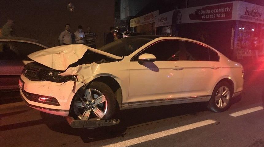 Beyoğlu&rsquo;nda Aracıyla Takla Atan S&uuml;r&uuml;c&uuml; Aracını Bırakıp Kayıplara Karıştı